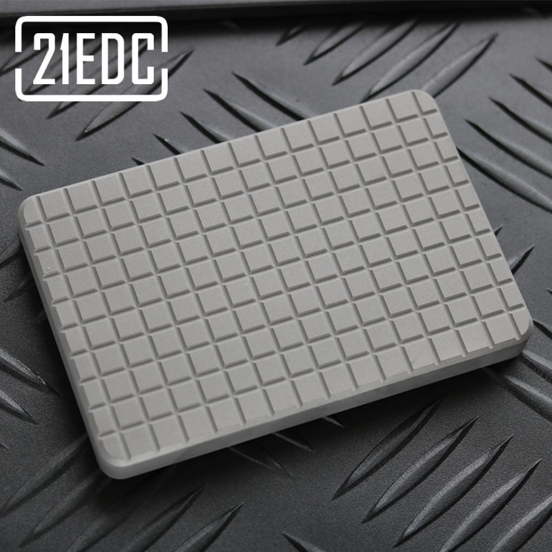 21EDC户外钛合金储物盒防震防压