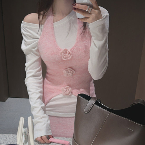 Partysu 韩国进口 官网直邮 2025冬 Bitter  侧肩扣子修身T恤