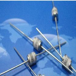 槟城陶瓷气体放电管 防雷管 B8G600M 2R600 2个脚 8*6 600V 10KA