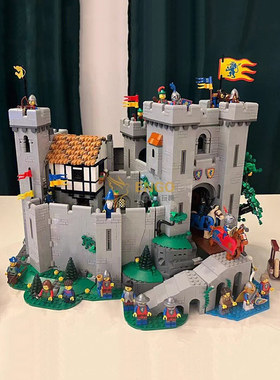 中国积木中古中世纪雄狮骑士的城堡巨大型男孩子拼装玩具生日礼物