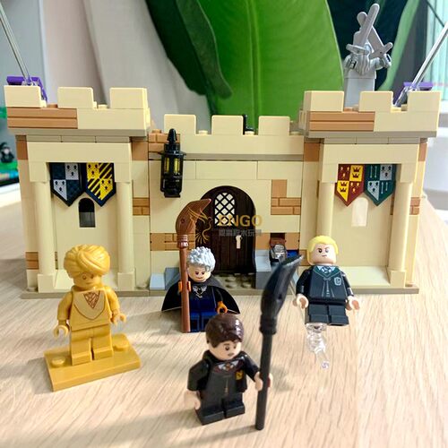哈利波特霍格沃茨飞行课拼装积木