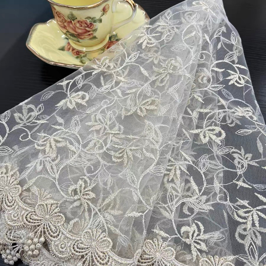 韩国正品代购蕾丝桌布 米金色 圆形 直径90