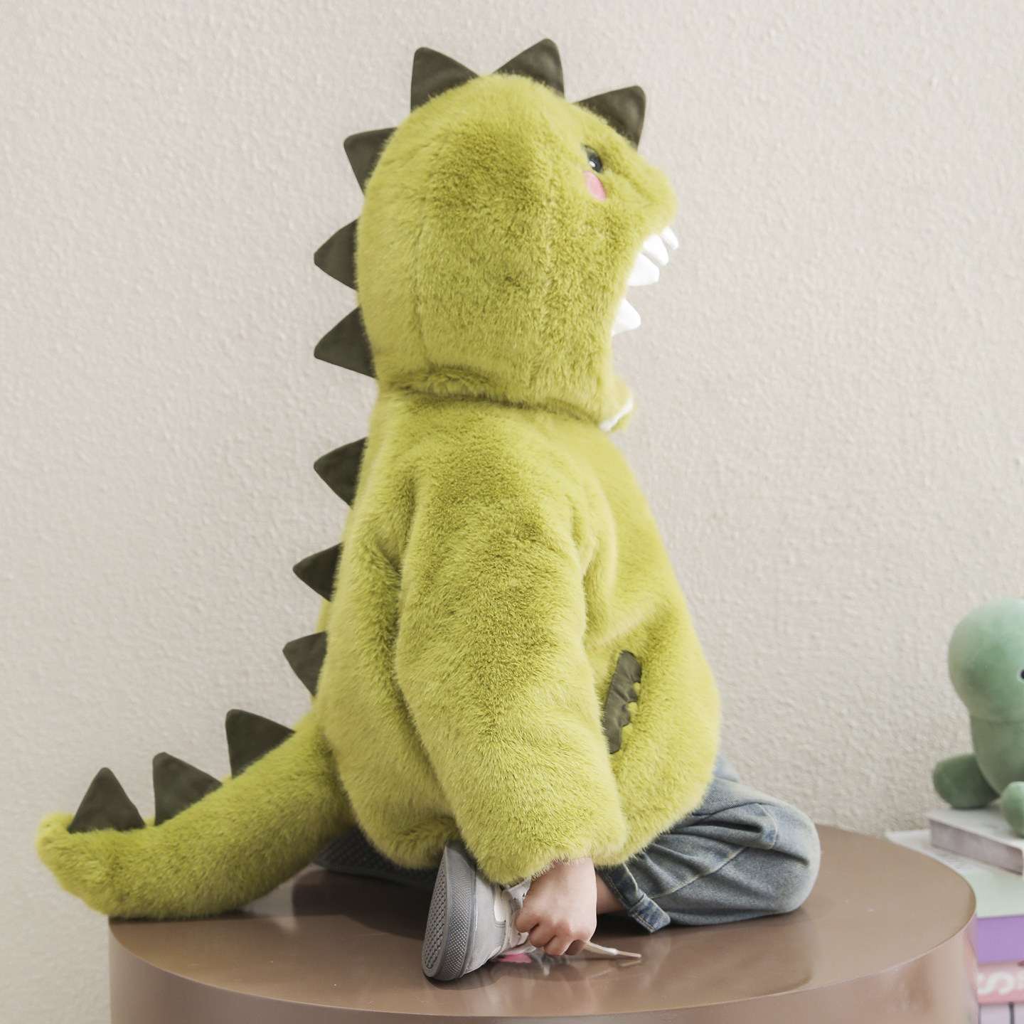 男童加绒外套秋冬款2025新款儿童加厚恐龙毛毛衣女孩可爱皮草衣服