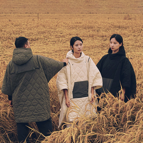 冬天户外保暖抱枕coody露营过夜