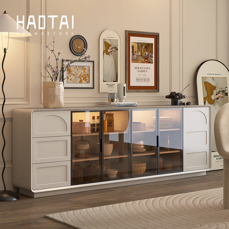 奶油风烤漆一体式收纳餐边柜