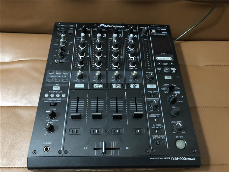 pioneer先锋 DJM900NEXUS混音台一个内置声卡REKORDBOX软件