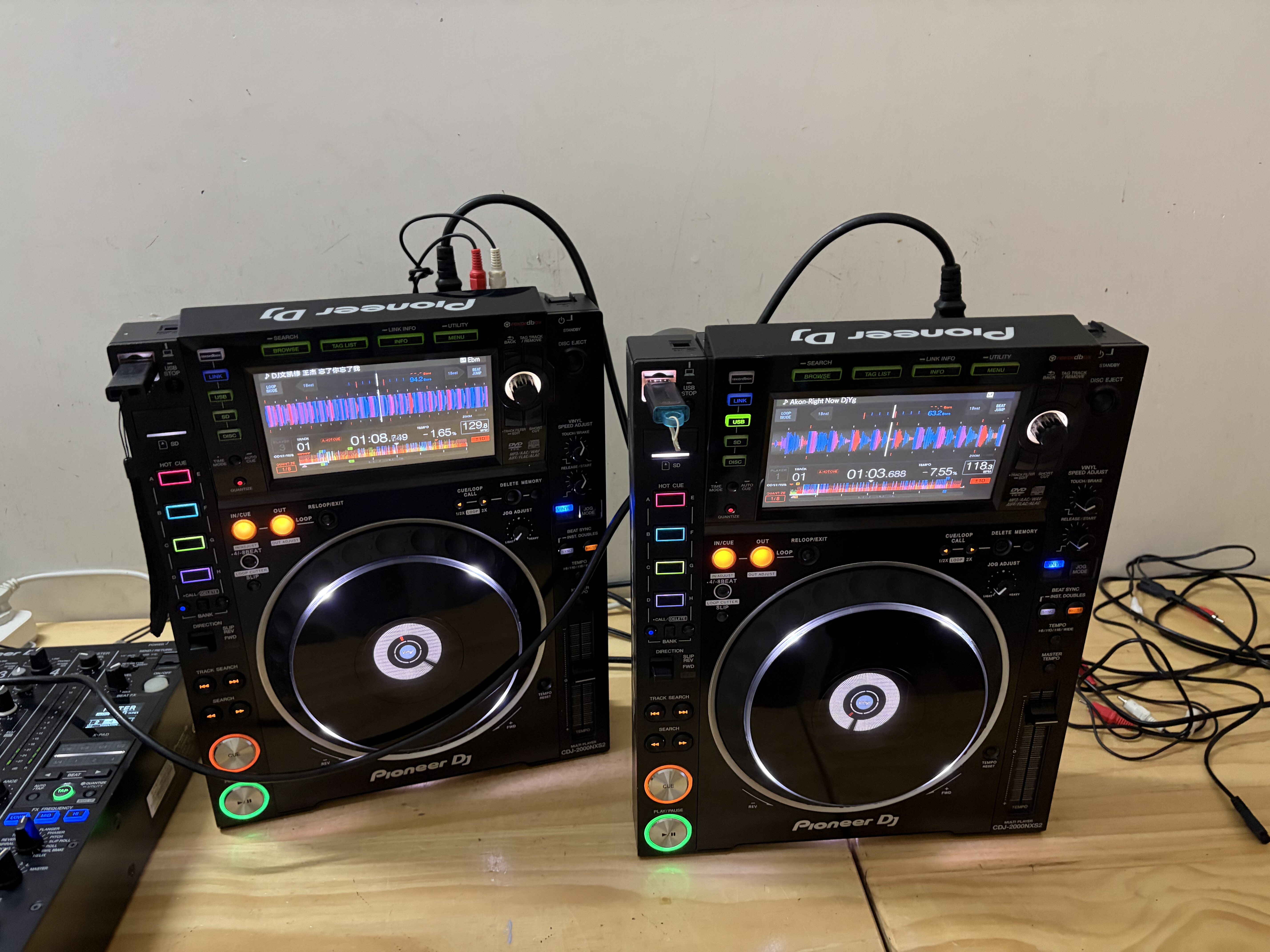 pioneer 先锋CDJ2000三代打碟机2台 CDJ2000NXS2 DJ打碟机 保修
