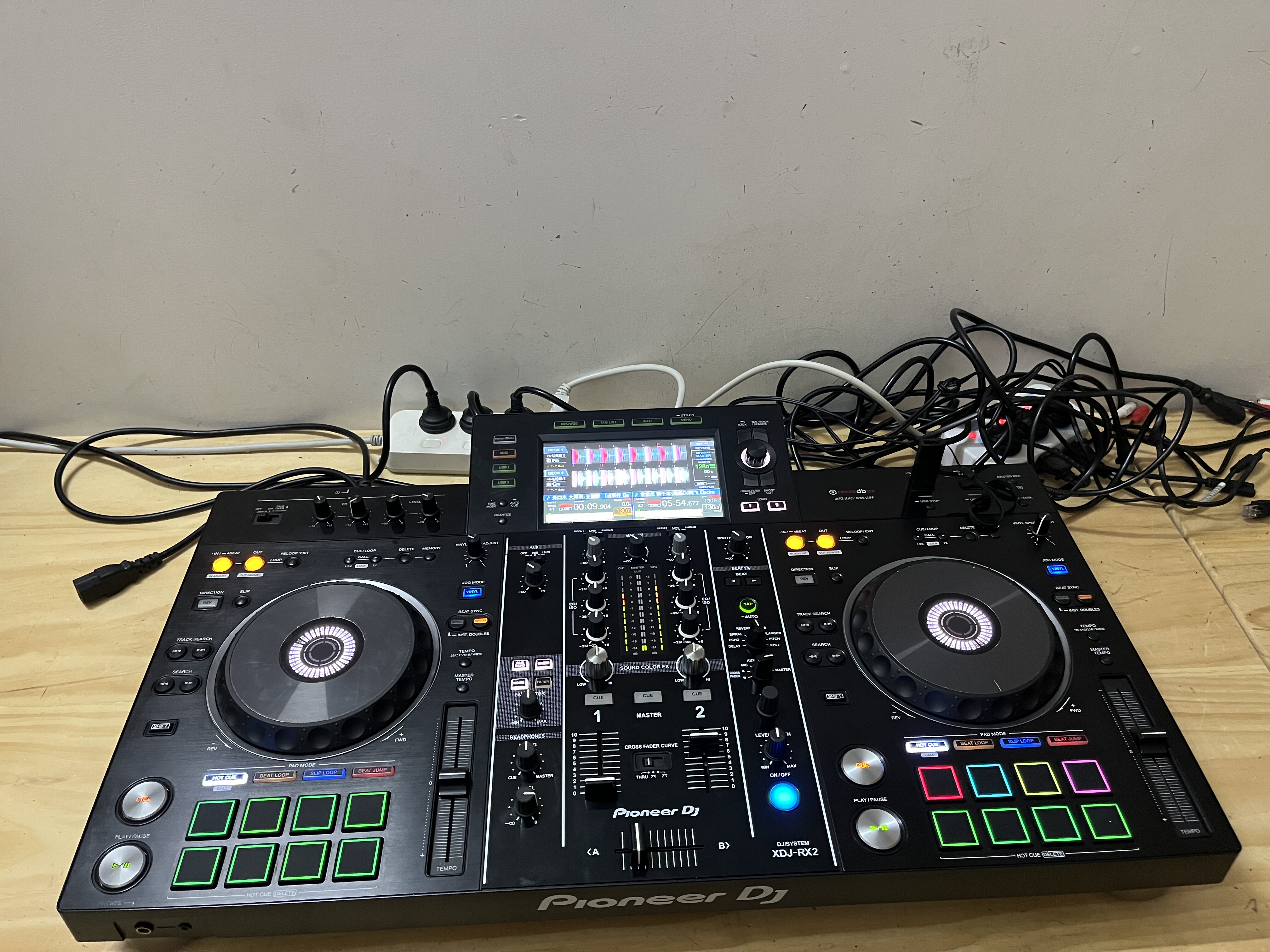 XDJ RX2打碟机一台 pioneer 先锋XDJ系列 七彩打击垫 彩色波纹