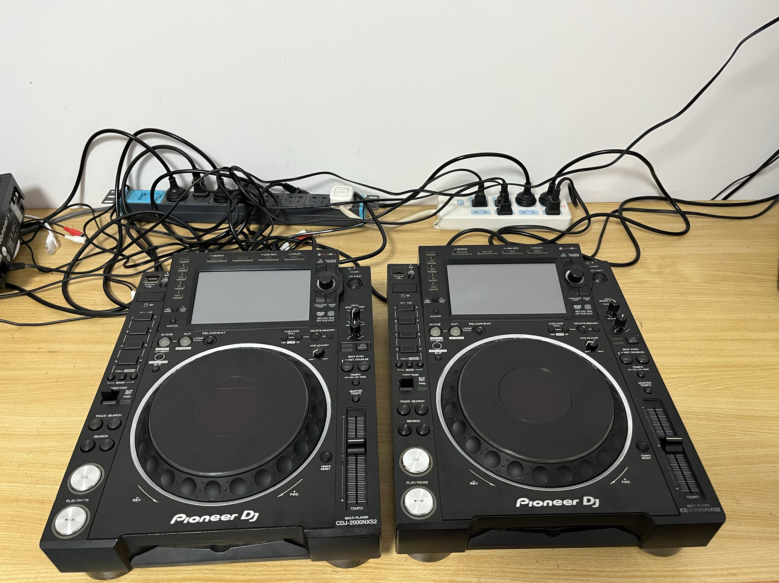 pioneer 先锋2000三代 2000NXS2 2台 所有功能正常使用 影音电器 打碟机 原图主图