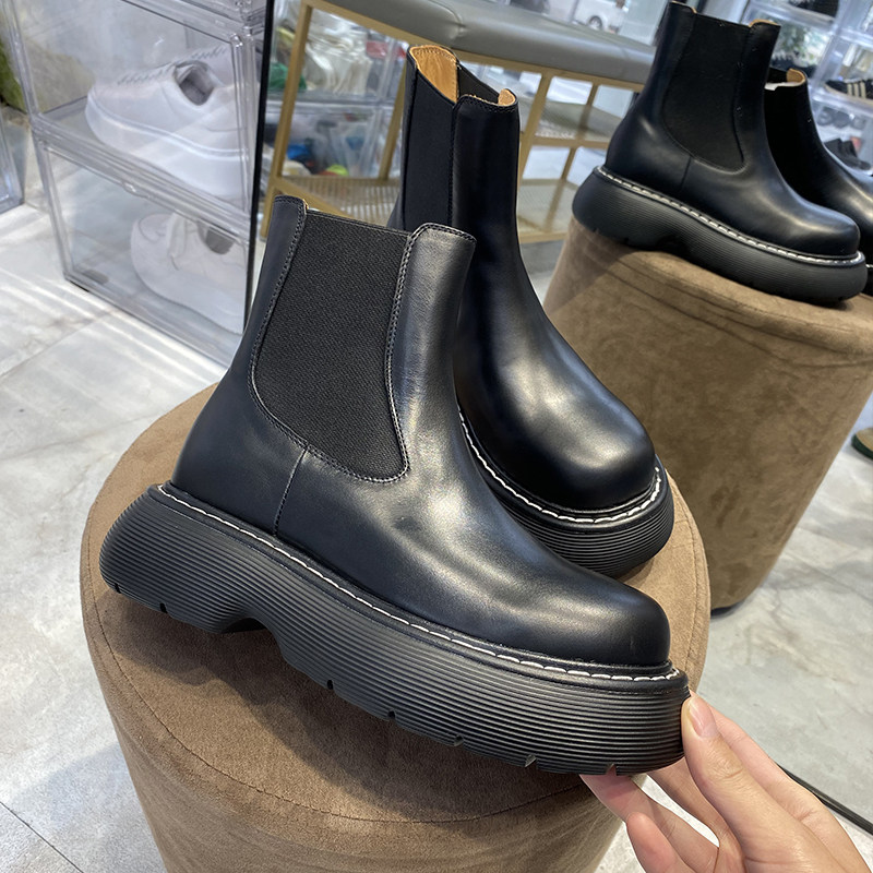 INSIDE AND OUTSIDE LEATHER PLATFORM CHELSEA BOOTS WOMENS 2024 AUTUMN AND WINTER NEW COWHIDE PLATFORM BIG TOE BOOTS WOMENS PLUS