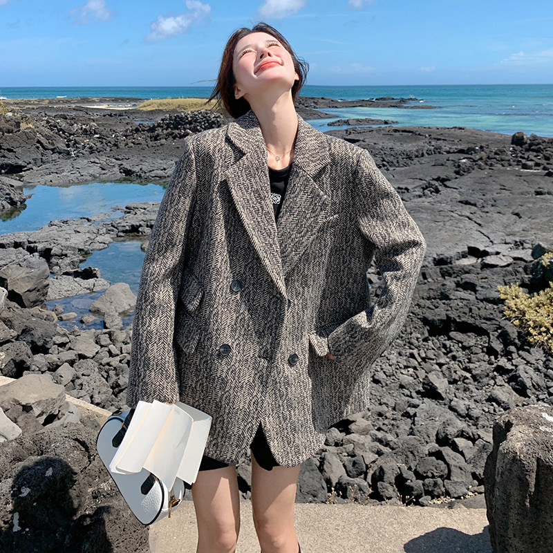 韩版灰色西装毛呢外套女2025春季新款宽松气质高级感短款呢子大衣,女装毛呢外套,浙宝186
