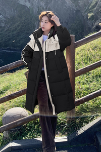 撞色拼接中长款羽绒服女2025冬季新款韩版宽松学院风过膝保暖外套图片