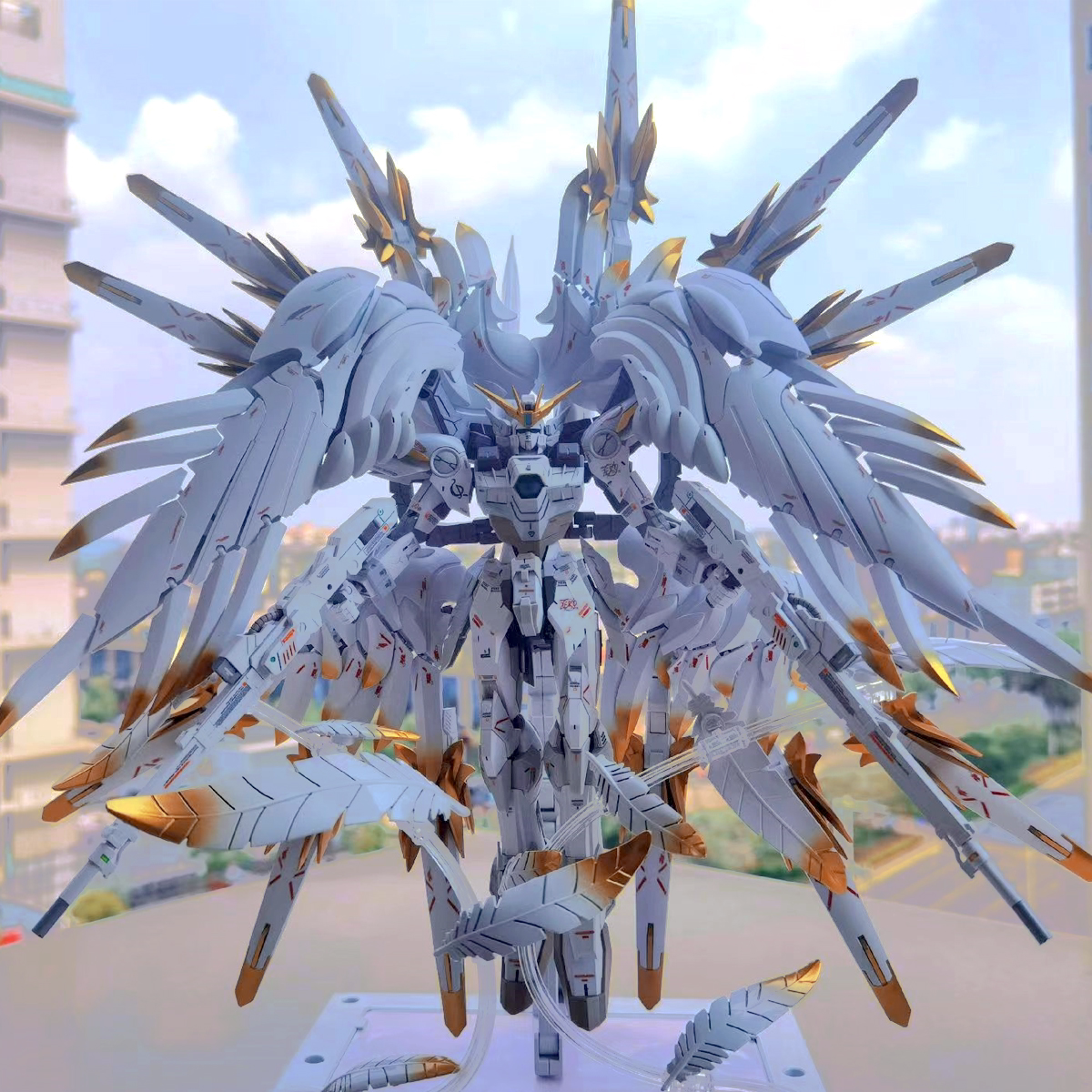 万代官方旗舰店白雪姬飞翼高达模型hg独角兽mg红异端自由拼装手办