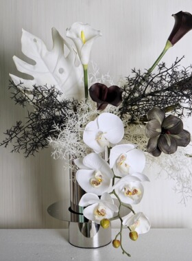 客厅插花餐桌花摆件轻奢手感马蹄莲仿真花 假花手捧花花束