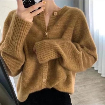 欧美秋冬新款浣熊绒女开衫清仓特价山羊绒短款毛衣针织羊毛打底衫