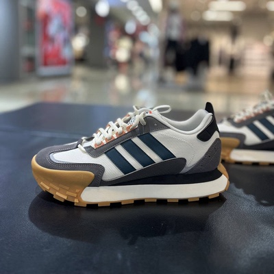 低帮轻便跑步鞋Adidas/阿迪达斯