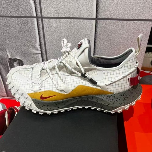 NIKE耐克男鞋马年限定ACG MOUNTAIN FLY拒水越野跑步鞋IQ9789-062