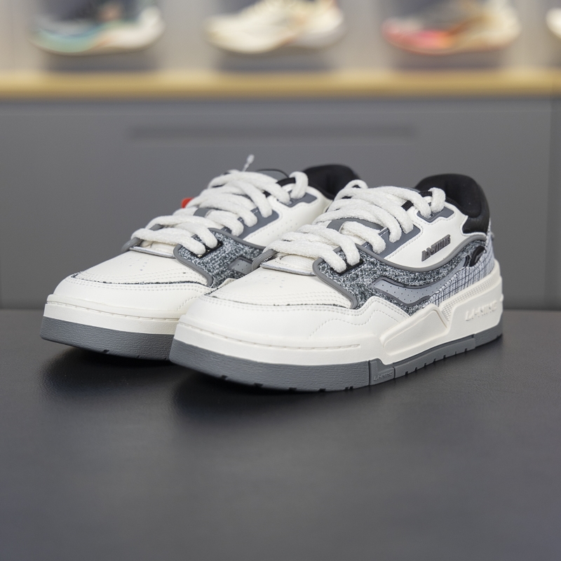 李宁001 BTC板鞋2024秋季新款女子舒适软弹经典休闲鞋AGCU086