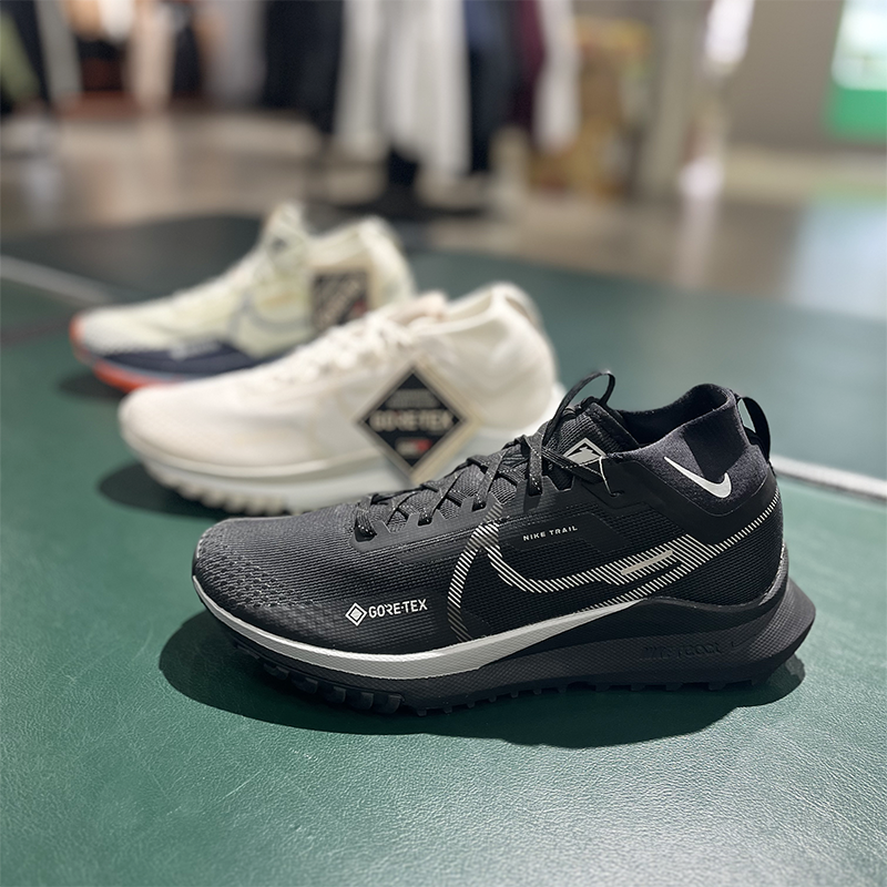 男子跑步鞋低帮Nike/耐克