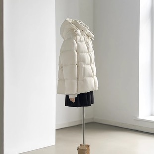 日系简约蓬松泡芙感A版面包羽绒服清新温柔奶油色系保暖外套2032