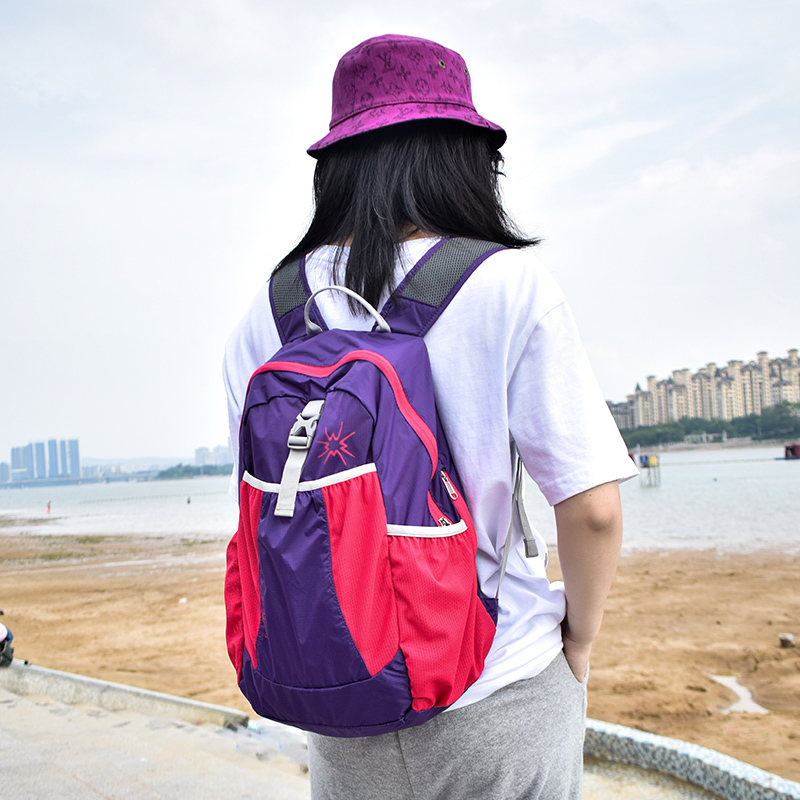 杉木山装女旅行背包可折叠