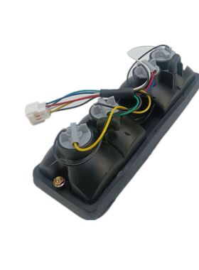 适配SRM鑫源新能源T3L T5LEV后尾灯总成货车后刹车灯倒车灯转向灯