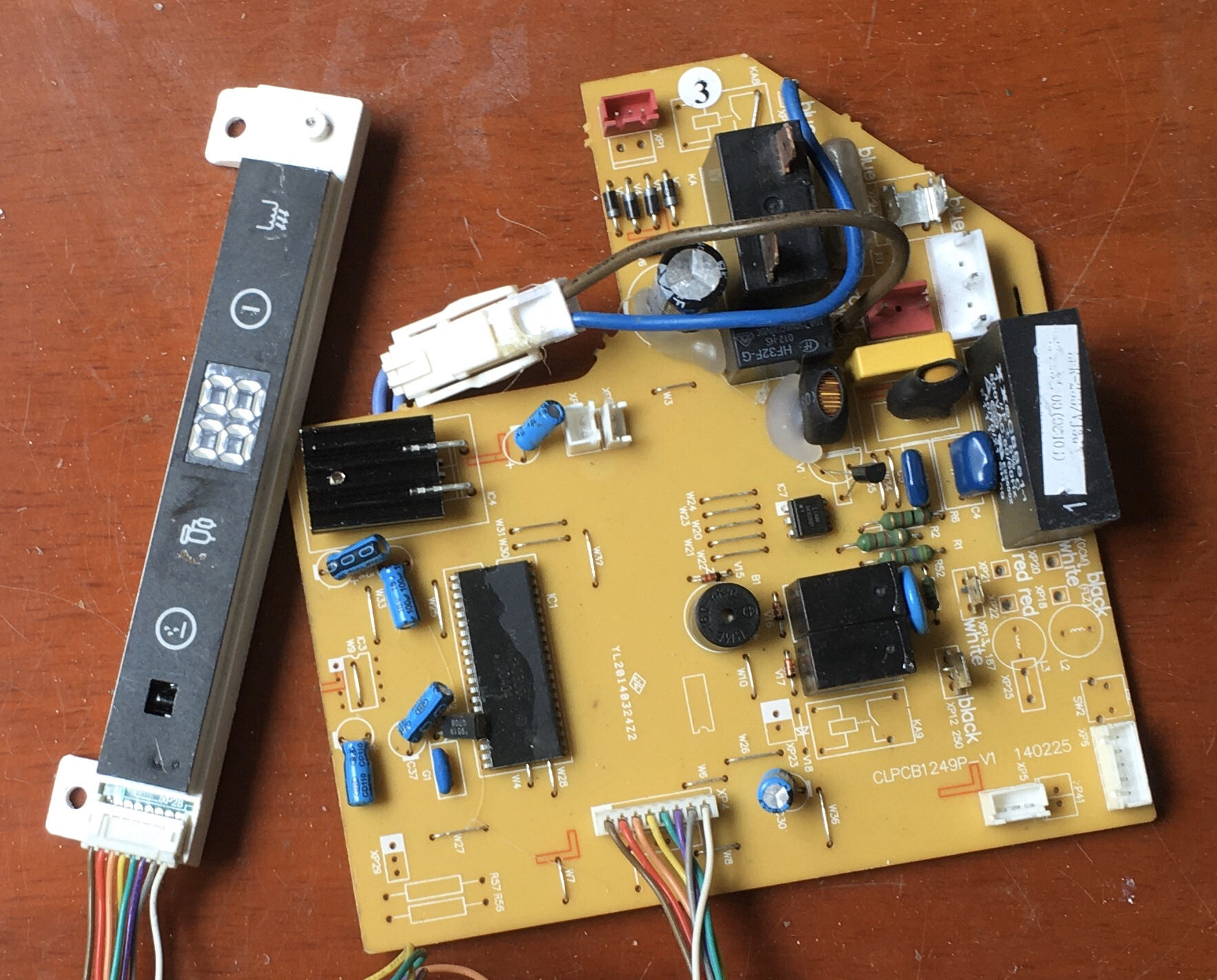 春兰空调配件KFR-25GW/VJ3d-E2电脑板控制板CLPCB1249P-V1一套