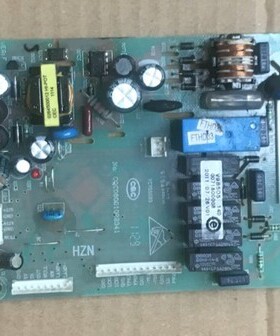 原装海尔冰箱 LC-136AB LC-165 166B电脑板0071800008 V98505 11