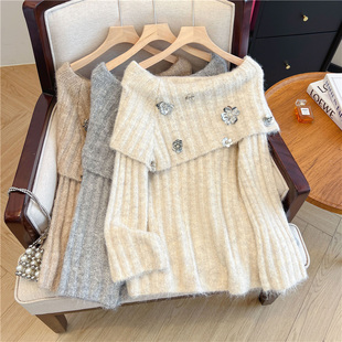 亏本清仓一字领露肩长袖针织打底衫毛衣女大码胖mm设计感镶钻上衣