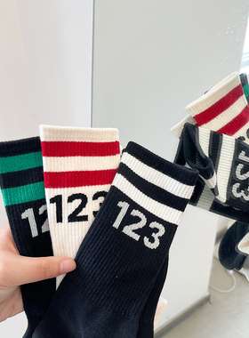 袜子女秋冬运动纯棉透气中筒防臭白色吸汗外穿ins条纹潮袜长袜