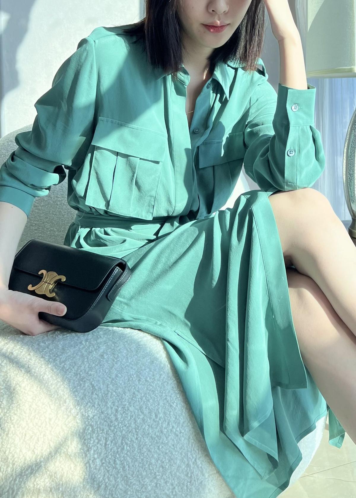 卡其色长袖连衣裙系带