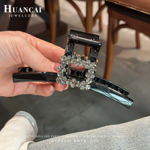 新款水钻抓夹女高级感黑色鲨鱼夹