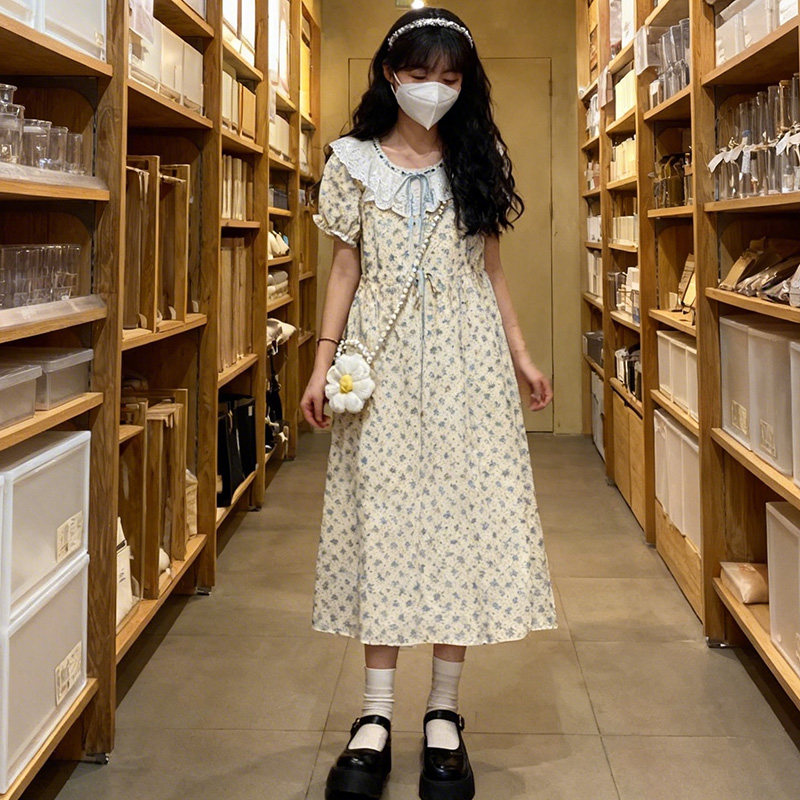 碎花古着感娃娃领连衣裙女2026夏季新款初高中学生小清新中长裙子图片