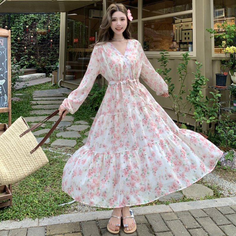 春秋装碎花收腰连衣裙少女2025新款初高中学生淑女系带时尚中长裙