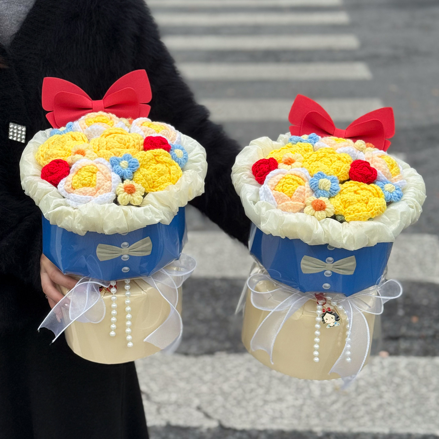 生日礼物创意小香风白雪公主针织玫瑰同款花束情人节送女朋友老婆