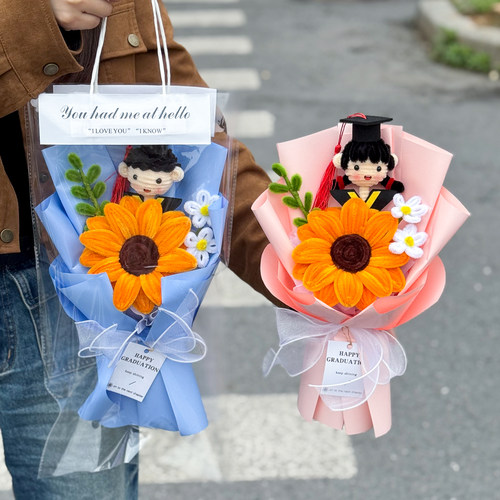 手工成品扭扭棒博士娃娃玩偶花束中高考创意礼物送男女生成人礼花