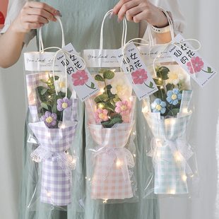 创意针织毛线泡芙花花束生日礼品闺蜜伴手礼送婆婆妈妈惊喜仪式 感