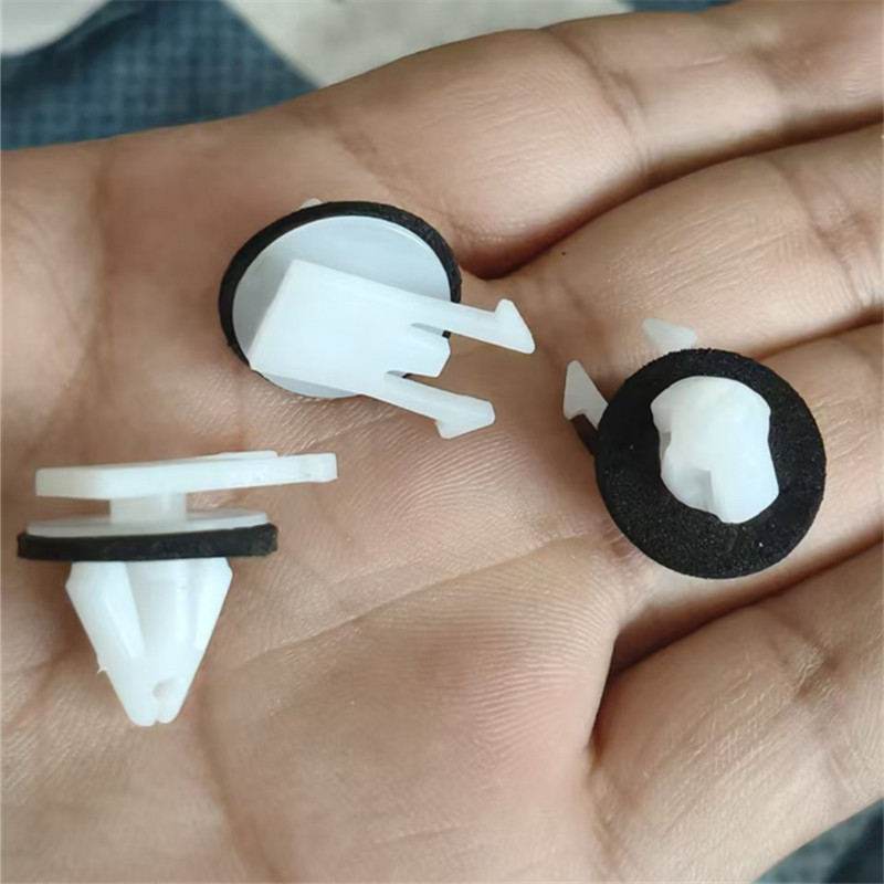 适用凯迪拉克CT4CT5CT6 XT4XT5XT6 XTS ATSL车门车窗装饰亮条卡扣