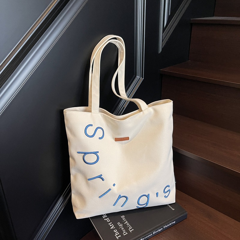 韩版简约休闲帆布包文艺刺绣字母单肩包学生上课通勤手提袋托特