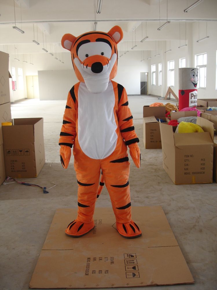 卡通道具发传单玩偶服老虎同款
