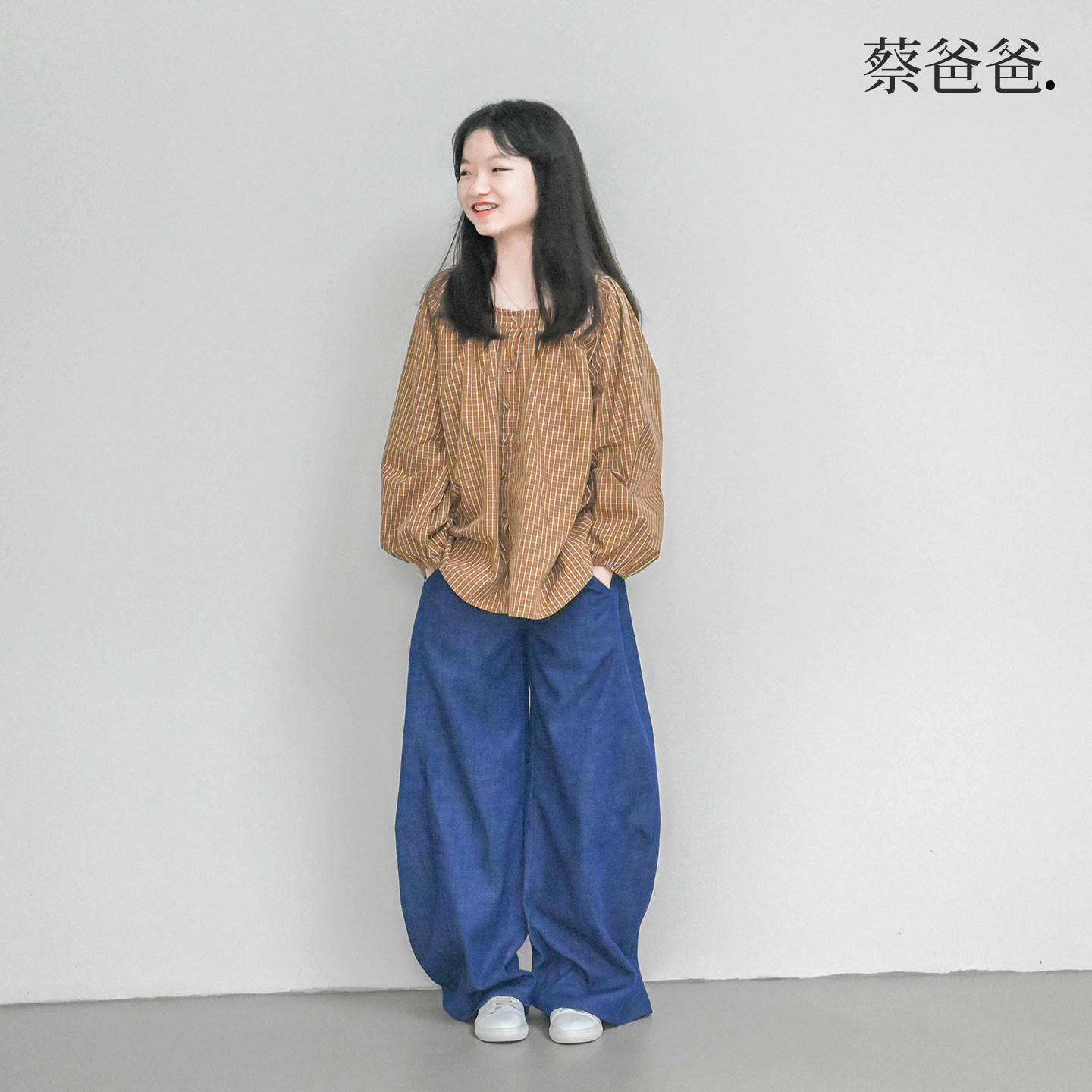 春秋季少女全棉格子长袖圆领衬衫