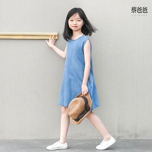 蔡爸爸童装 2024款夏装 女儿童时尚连衣裙全棉浅蓝牛仔裙背心018