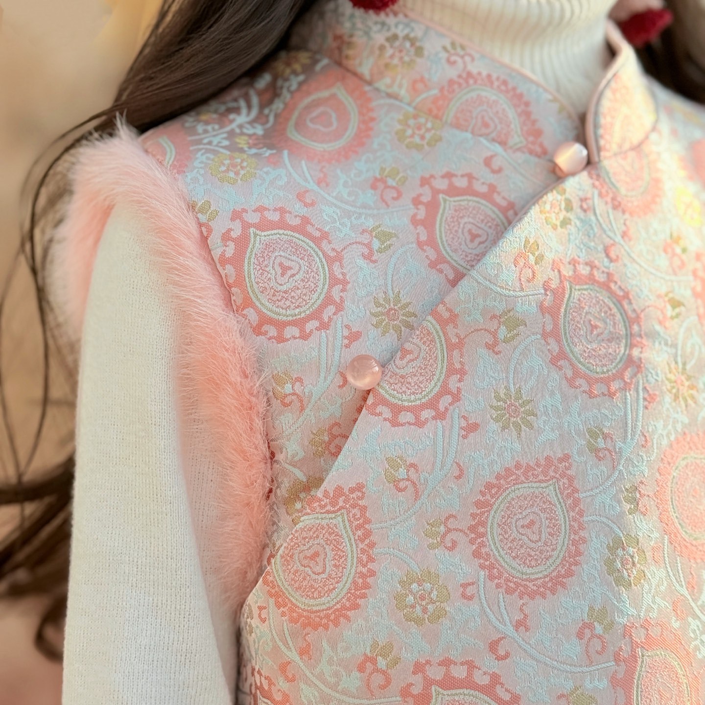 女童古风凤尾纹夹棉旗袍 儿童水貂毛中式背心拜年服 手工盘扣裙子