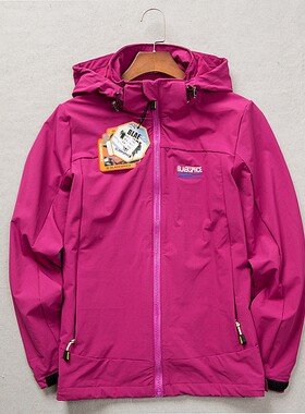 户外透气运动休闲登山服冲锋衣