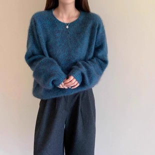 2025秋冬新款羊绒拉绒圆领灯笼袖点子纱针织毛衣女