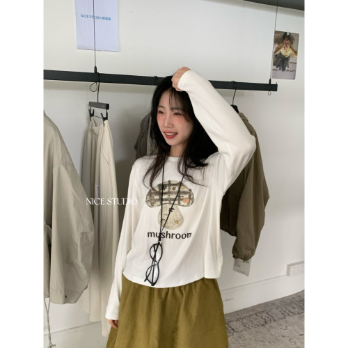 奶思家NICE STUDIO-秋上新休闲蘑菇印花工艺正肩长袖T恤L3071
