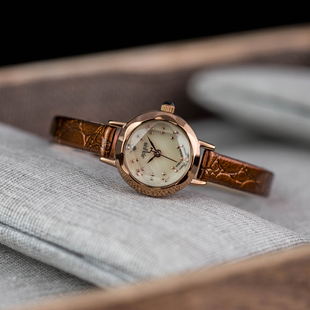 聚利时JULIUS小巧表盘贝母面复古时尚 气质手表女表学生防水石英表