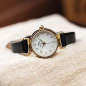 正品 空姐森系ins风女休闲初高中数字刻度气质复古手表礼盒 超火