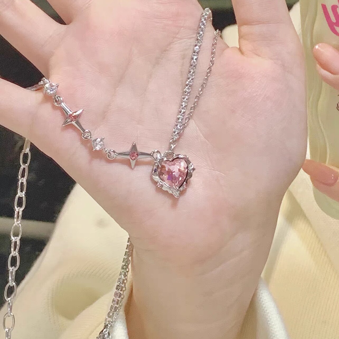「买二赠一」粉色ins小众锁骨链