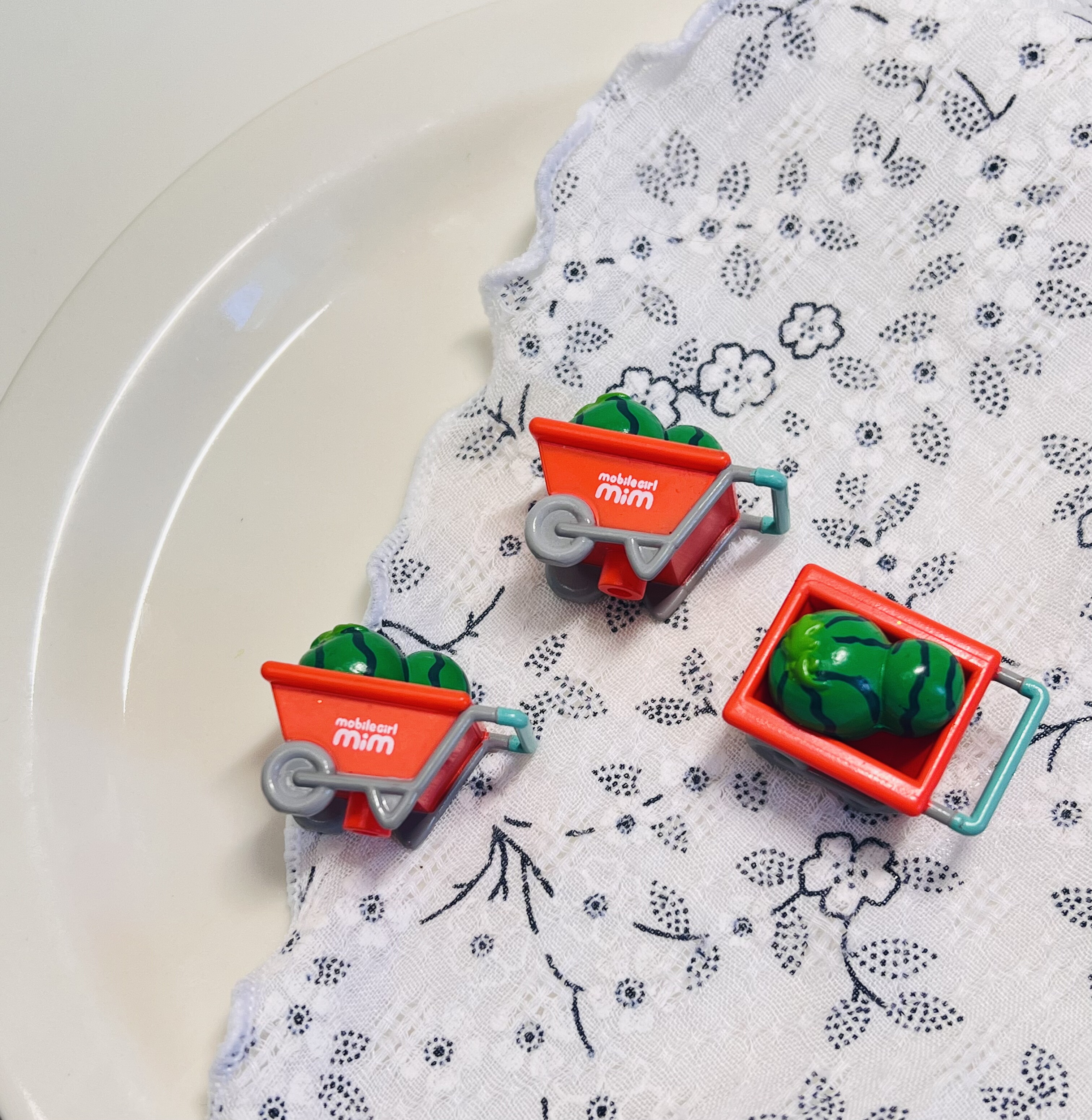 散货盲盒配件西瓜小推车 娃娃屋过家家摆件奶油胶diy串珠笔刀装饰